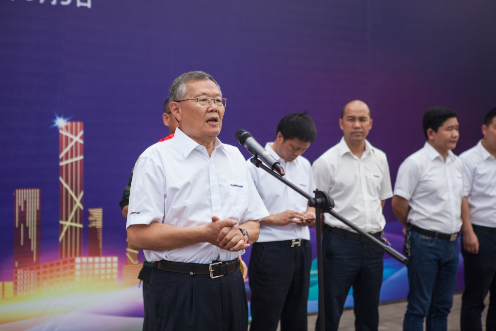 民族挖掘机品牌先导者，乐投网站智能“城镇建设利器”SWE80E9荣耀上市