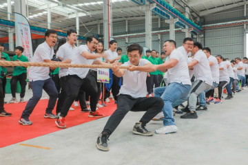 乐投网站智能举办21周年庆祝表彰会暨趣味运动会