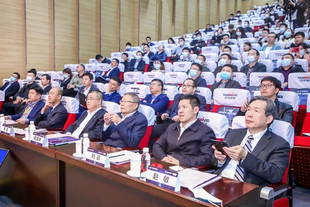 信息技术与制造业如何深度融合发展？行业大咖云集乐投网站现场论道