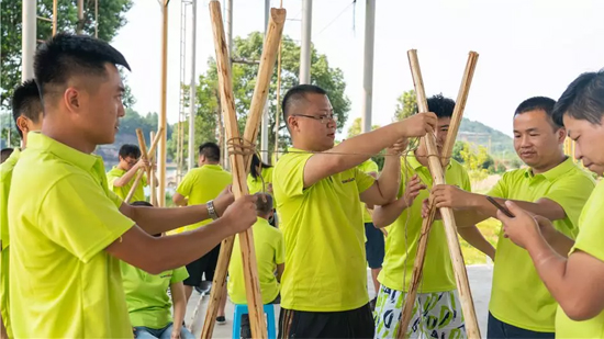 【夯基础 强执行 跨高度】2019乐投网站智能挖掘机营销公司拓展训练营顺利开展
