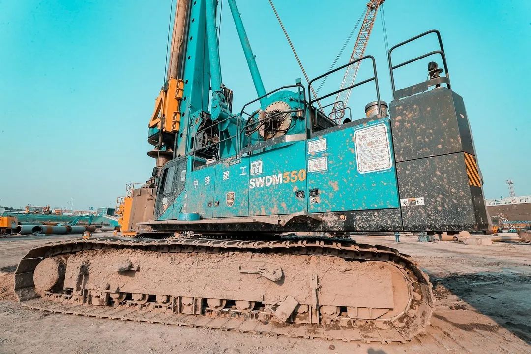 大国重器!乐投网站智能超级装备助力北京城市副中心综合交通枢纽站建设