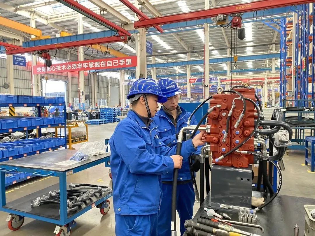 《湖南教育》：探索18年，乐投网站智能找到校企合作共赢的答案