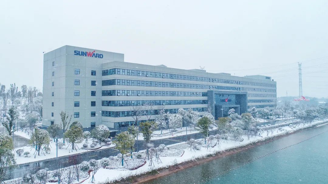 瑞雪兆丰年，邀您共赏雪中乐投网站！