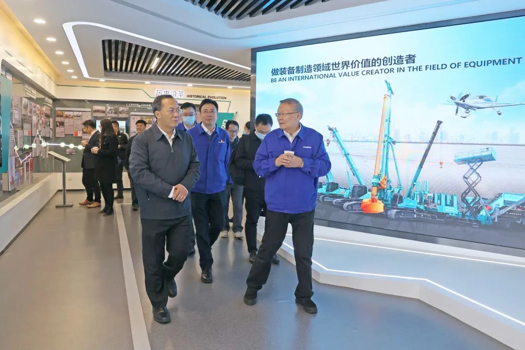 卢一先考察调研乐投网站智能
