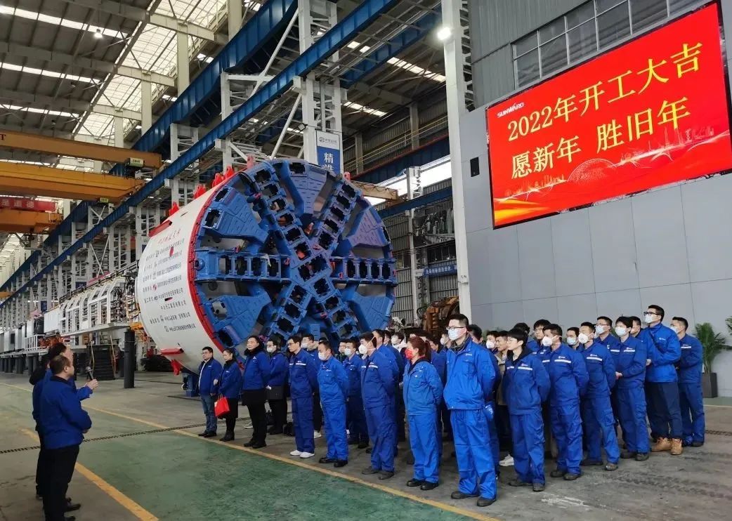 直击生产一线！中铁乐投网站复工复产忙