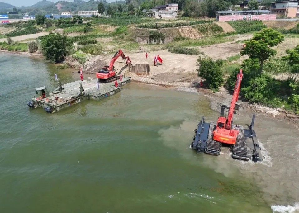 硬核破解“最后一公里”难题，乐投网站智能应急救援设备助力“应急使命·2025”演习！