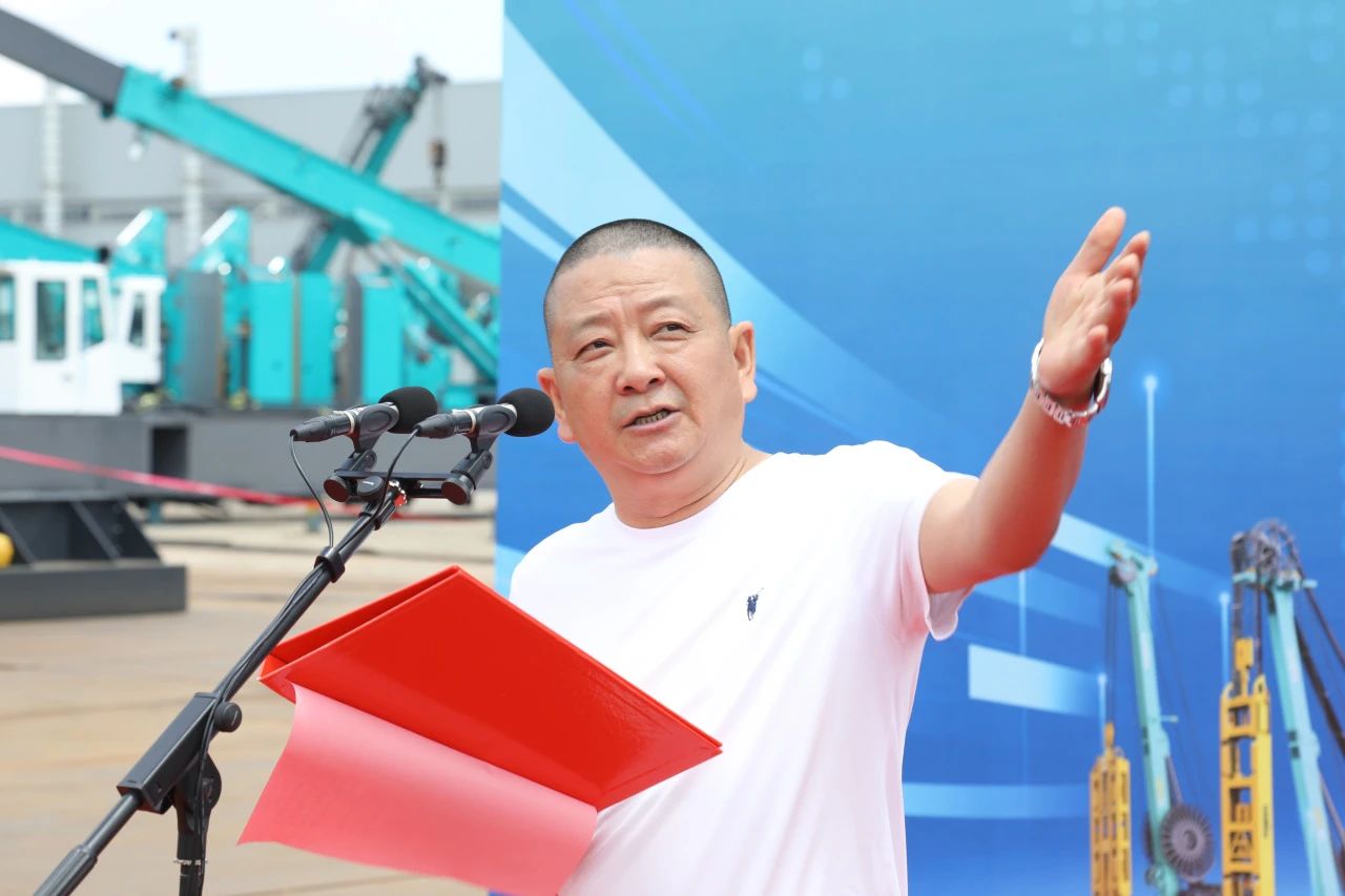 “破纪录王者”再出征！乐投网站智能SWDM800旋挖钻机成功交机