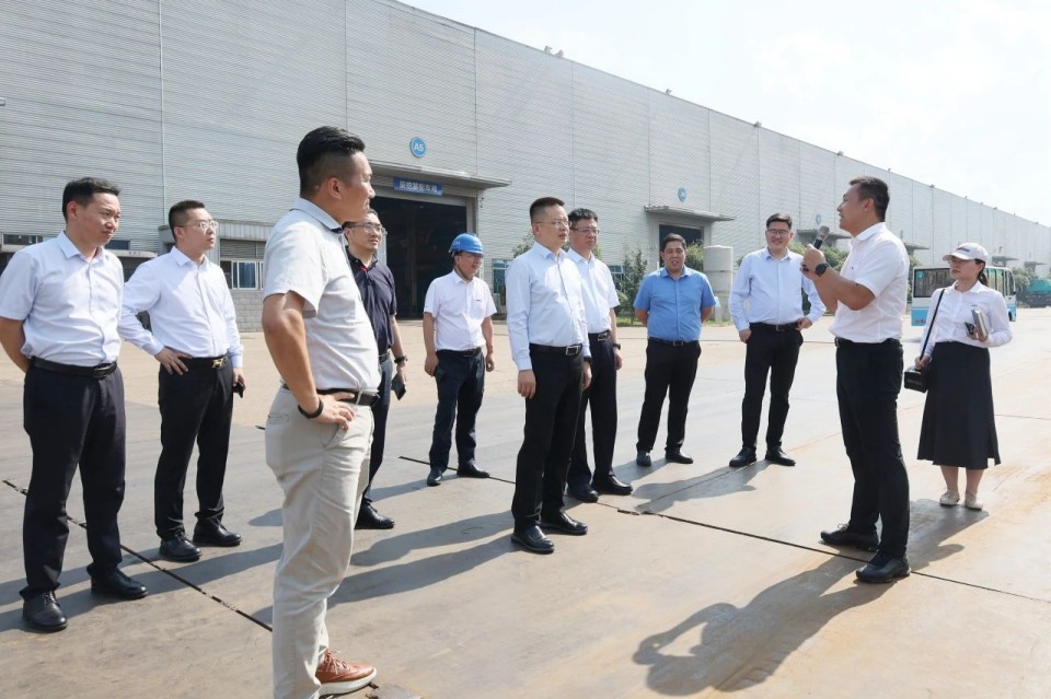 共商合作，建华控股有限公司董事长汪贵华到访乐投网站智能