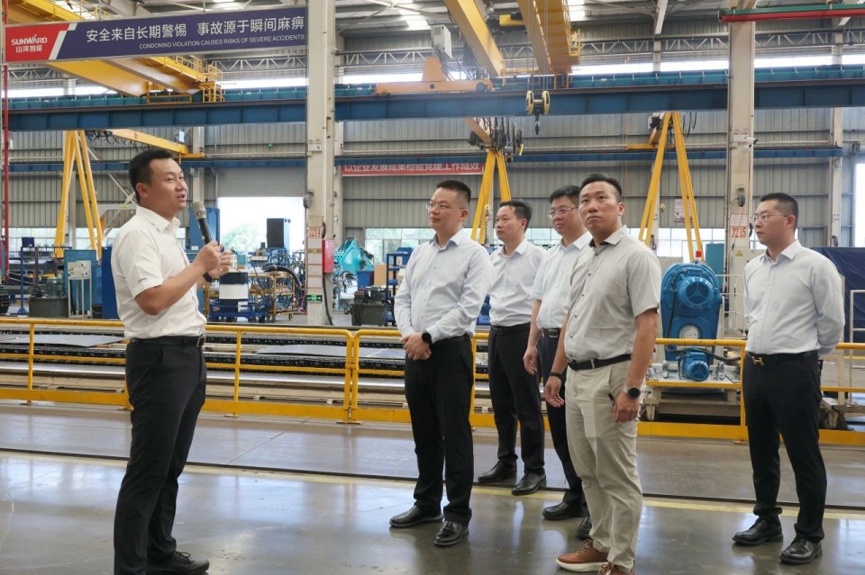 共商合作，建华控股有限公司董事长汪贵华到访乐投网站智能